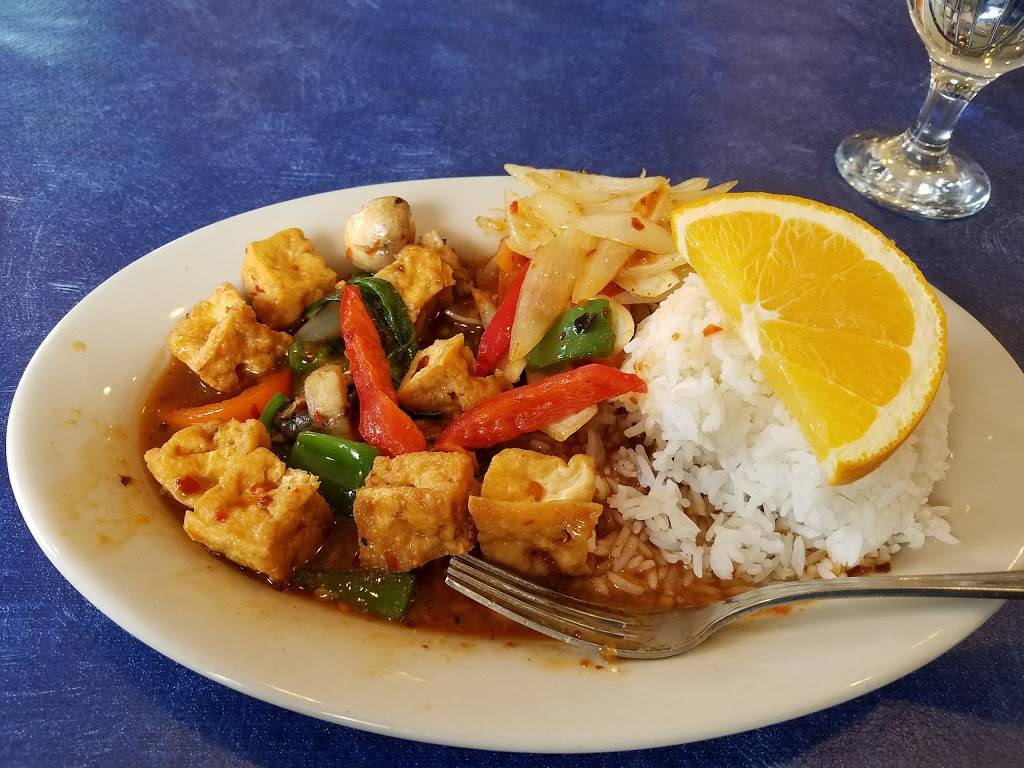 Thai Bamboo | restaurant | 31 Central Square POB 34, Troy, NH 03465, USA | 6032426266 OR +1 603-242-6266