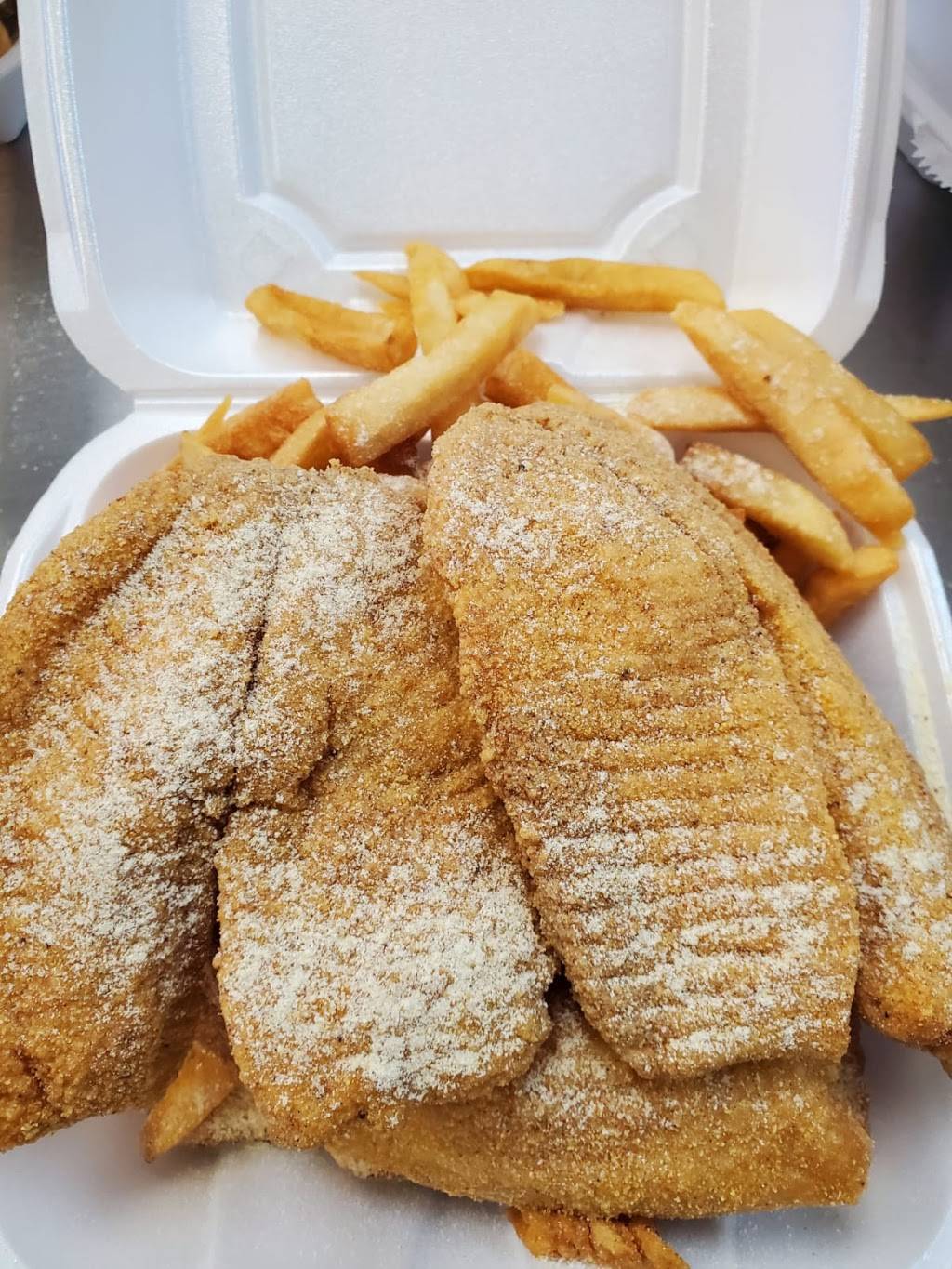 Fish Express | restaurant | 2463 Harrison Ave, Cincinnati, OH 45211, USA | 5136613000 OR +1 513-661-3000