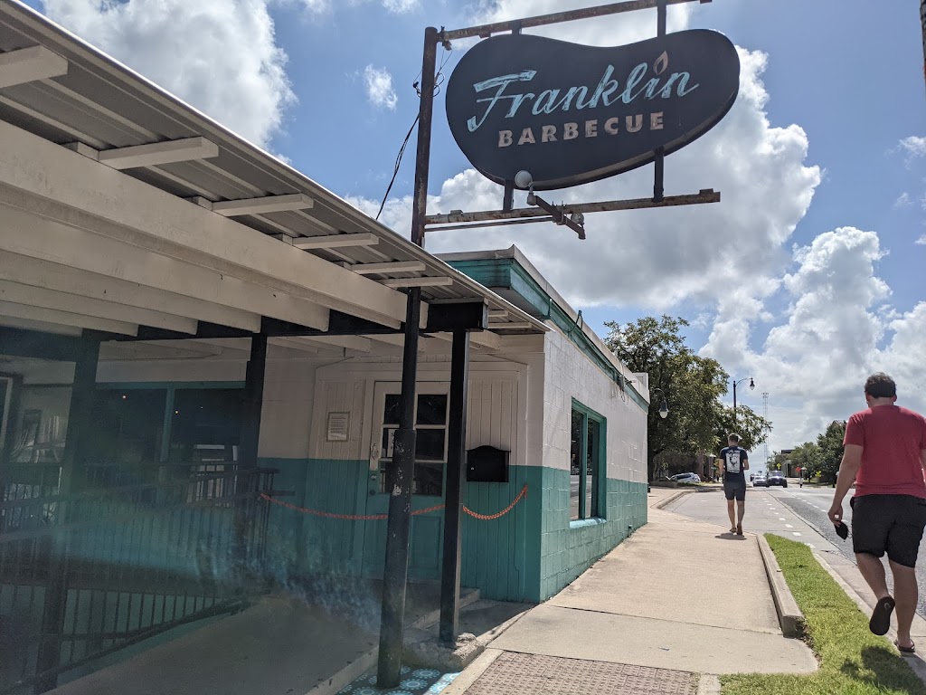 Franklin Barbecue | restaurant | 900 E 11th St, Austin, TX 78702, USA | 5126531187 OR +1 512-653-1187