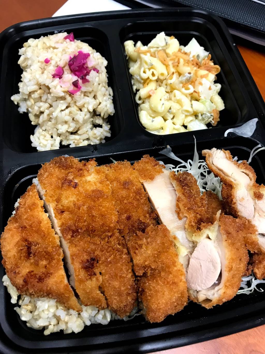 Gochi Grill | restaurant | 1111 Bishop St #112/113, Honolulu, HI 96813, USA | 8085858558 OR +1 808-585-8558