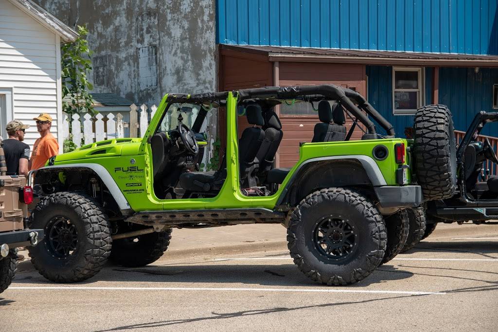 Boommin bbq | restaurant | 123 E 1st Ave, Deer Creek, IL 61733, USA | 3094476799 OR +1 309-447-6799