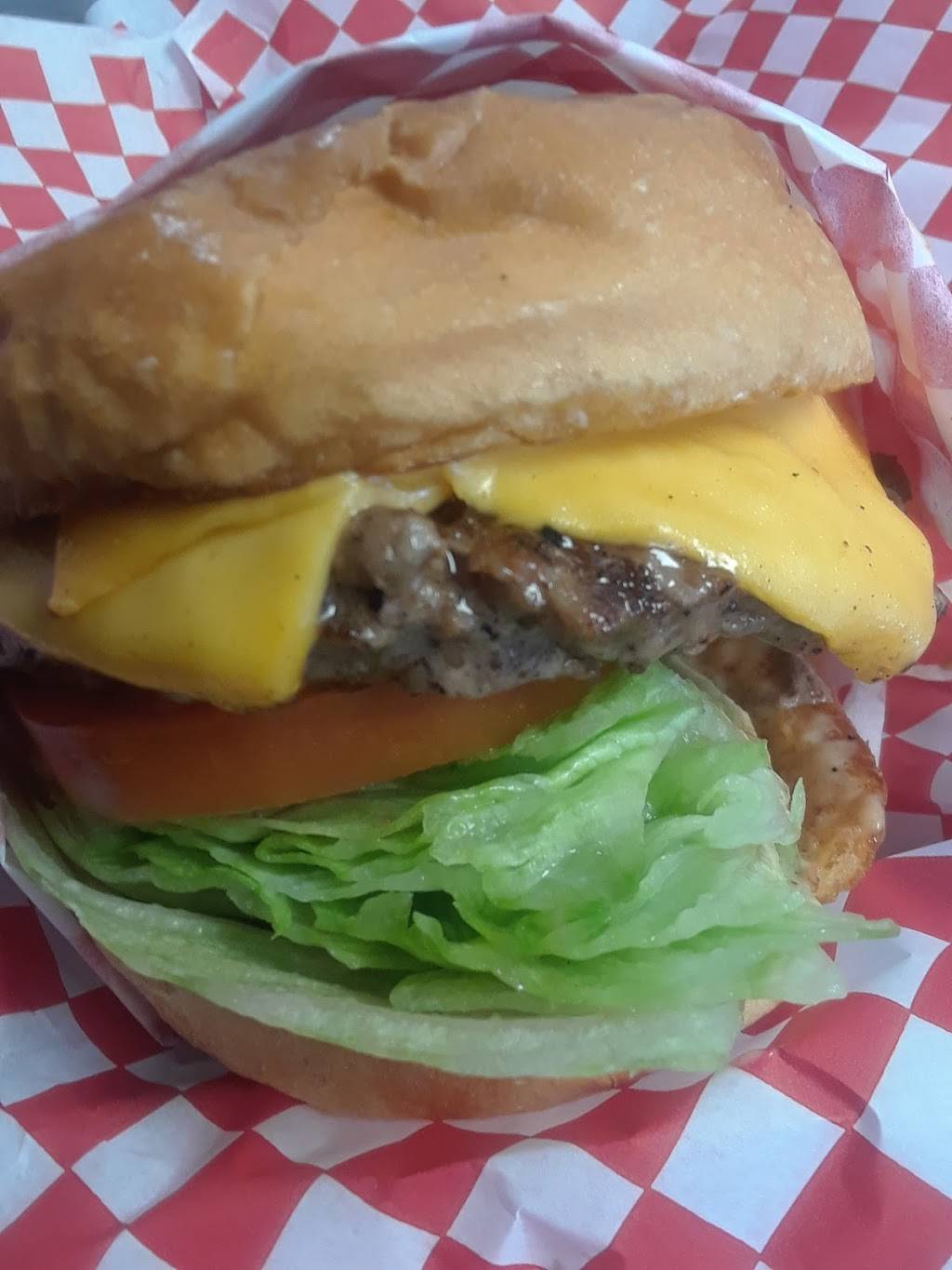 Strati Burgers | restaurant | 460 N Barranca Ave, Covina, CA 91723, USA | 6263310650 OR +1 626-331-0650