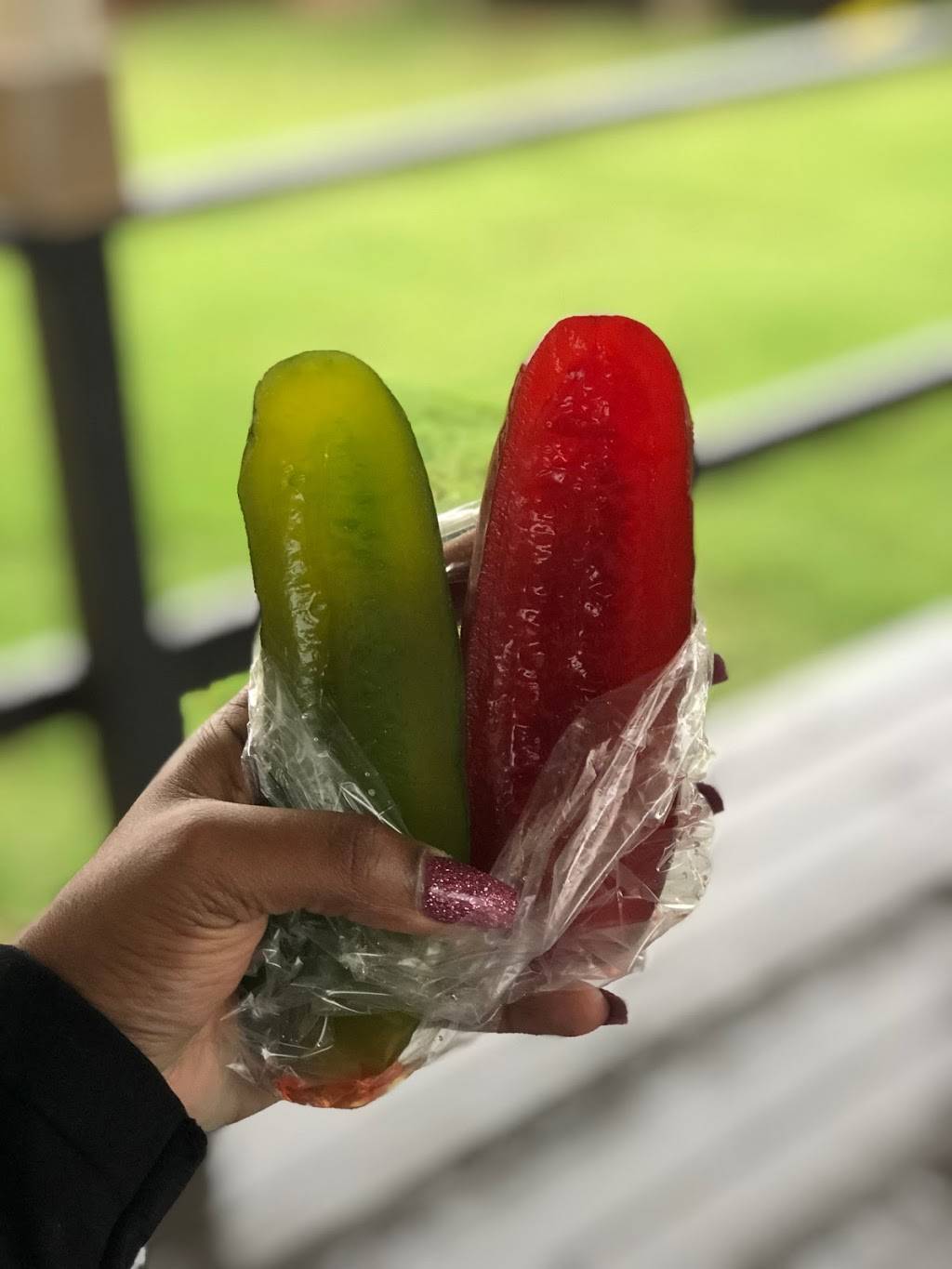 Ice Me Out Snow Cones | restaurant | 5924 Boca Raton Blvd, Fort Worth, TX 76112, USA | 6823607111 OR +1 682-360-7111