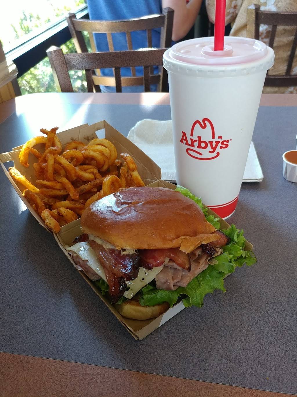Arbys | meal takeaway | 225 N 400 W, Kaysville, UT 84037, USA | 8015936059 OR +1 801-593-6059