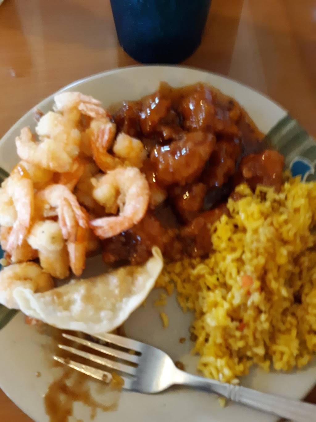 Shangri La Asian Buffet | restaurant | 3366 Halifax Rd, South Boston, VA 24592, USA | 4345721688 OR +1 434-572-1688