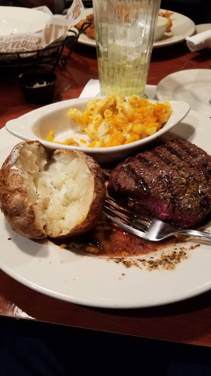 OCharley’s Restaurant & Bar | restaurant | 4223 Fort Campbell Blvd, Hopkinsville, KY 42240, USA | 2708853035 OR +1 270-885-3035