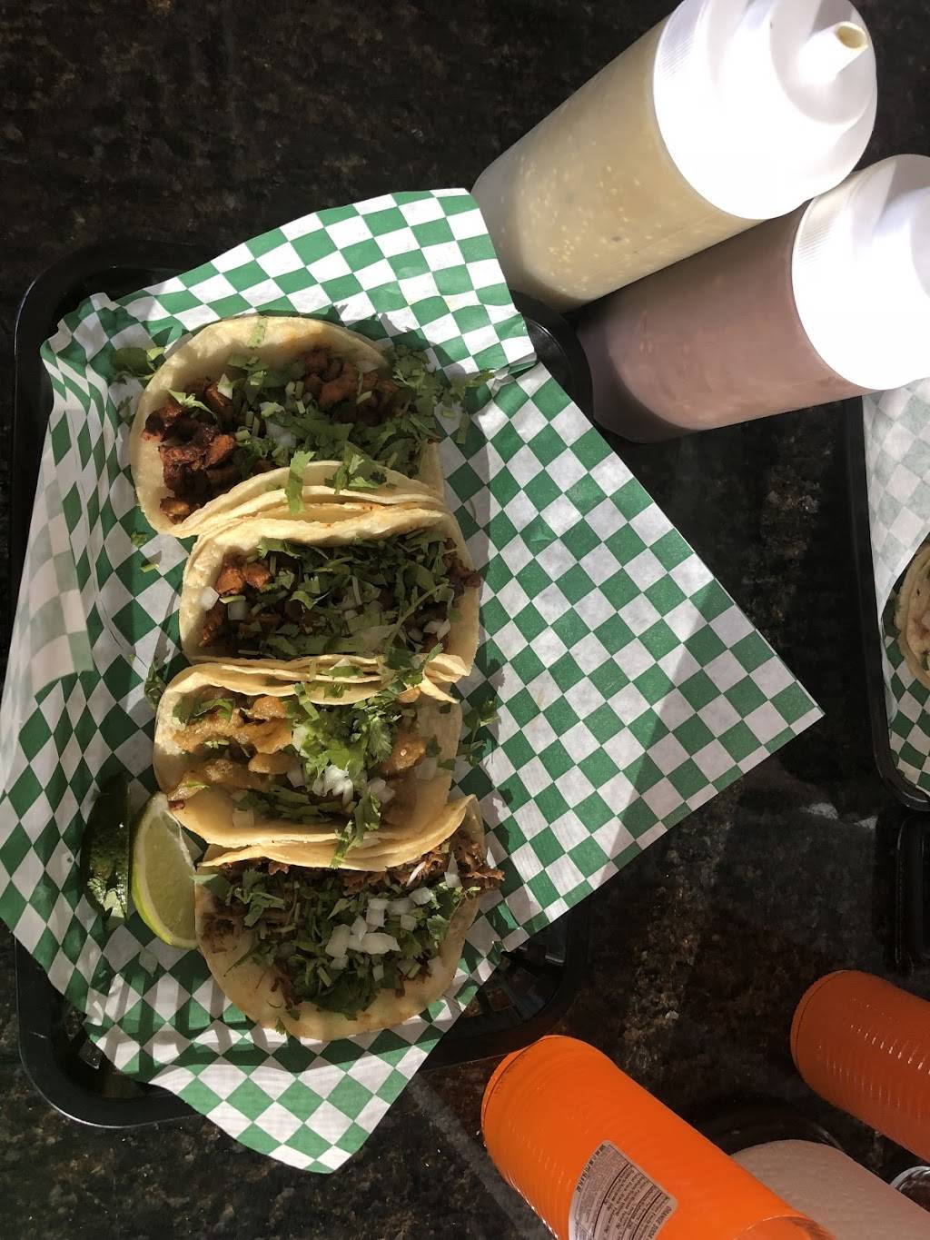 El Aguacate Restaurant | restaurant | 2290 SE Green Oaks Blvd, Arlington, TX 76018, USA | 8174683836 OR +1 817-468-3836