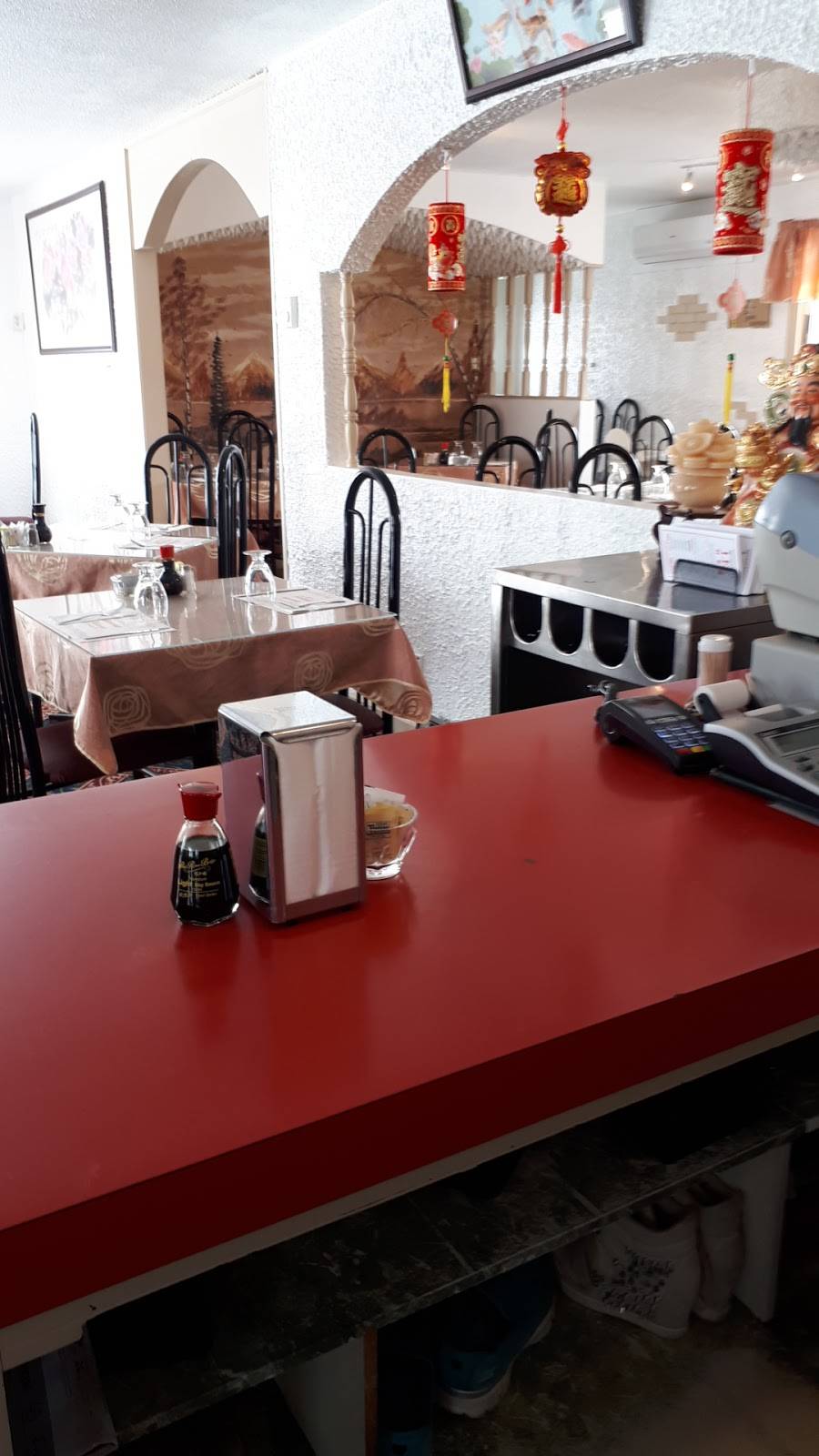 Restaurant Lee | restaurant | 96 Chemin de Montréal E, Gatineau, QC J8M 1C8, Canada | 8199862727 OR +1 819-986-2727