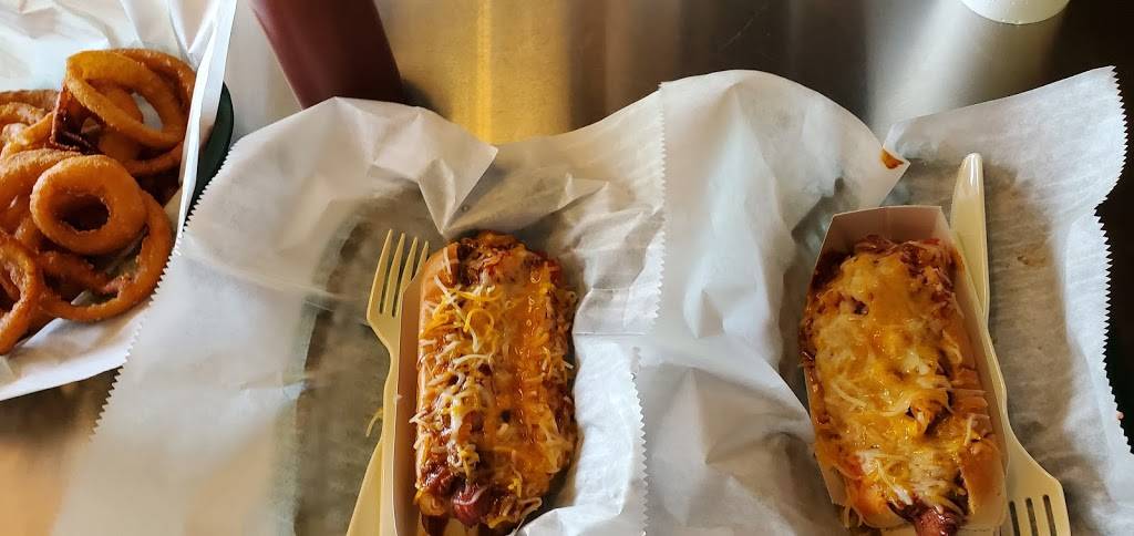 Dune Dog Cafe | restaurant | 421 US-1, Stuart, FL 34994, USA | 7722664360 OR +1 772-266-4360