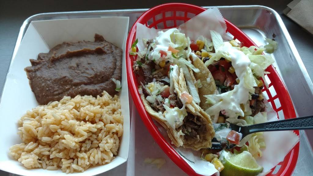 Jimmys Street Tacos | restaurant | 117 W St Charles Rd, Villa Park, IL 60181, USA | 6303595526 OR +1 630-359-5526