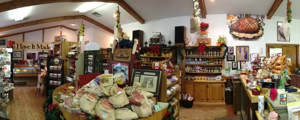 Edwards Ham Shop of Surry | meal takeaway | 11381 Rolfe Hwy, Surry, VA 23883, USA | 7572943688 OR +1 757-294-3688