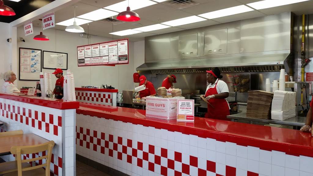 Five Guys | meal takeaway | 1860 NE Pine Island Rd, Cape Coral, FL 33909, USA | 2392420384 OR +1 239-242-0384