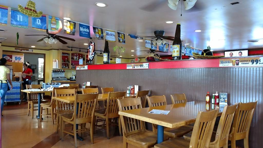 Don Betos Tacos | restaurant | 720 Ricks Rd, Selma, NC 27576, USA | 9192024566 OR +1 919-202-4566