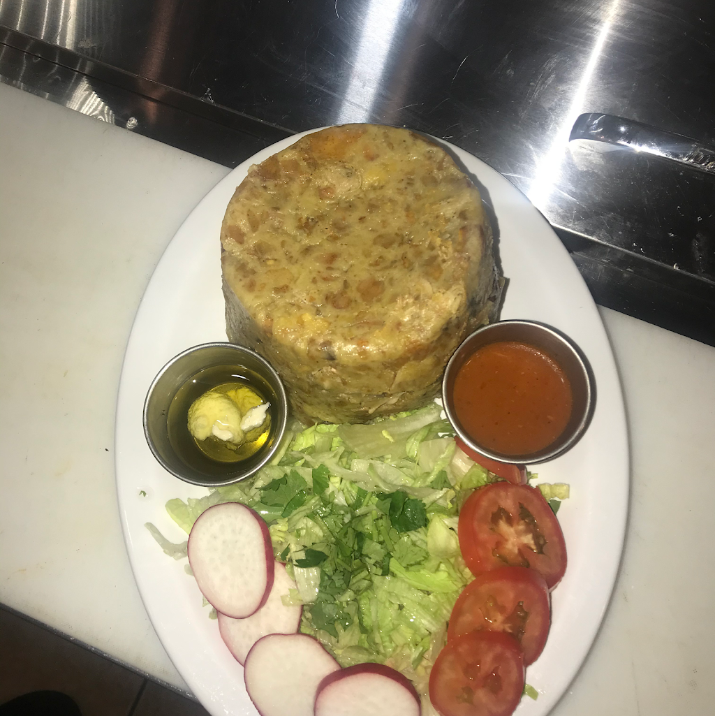 El Rincon Restaurant | restaurant | 469 N 10th St, Philadelphia, PA 19107, USA | 2159821082 OR +1 215-982-1082