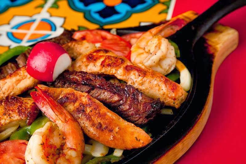 Don Cuco | restaurant | 218 E Orange Grove Ave, Burbank, CA 91502, USA | 8189558895 OR +1 818-955-8895