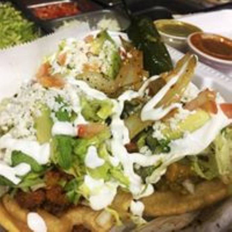 Checos Tacos | restaurant | 203 E Monroe Ave, Lowell, AR 72745, USA | 4797579555 OR +1 479-757-9555