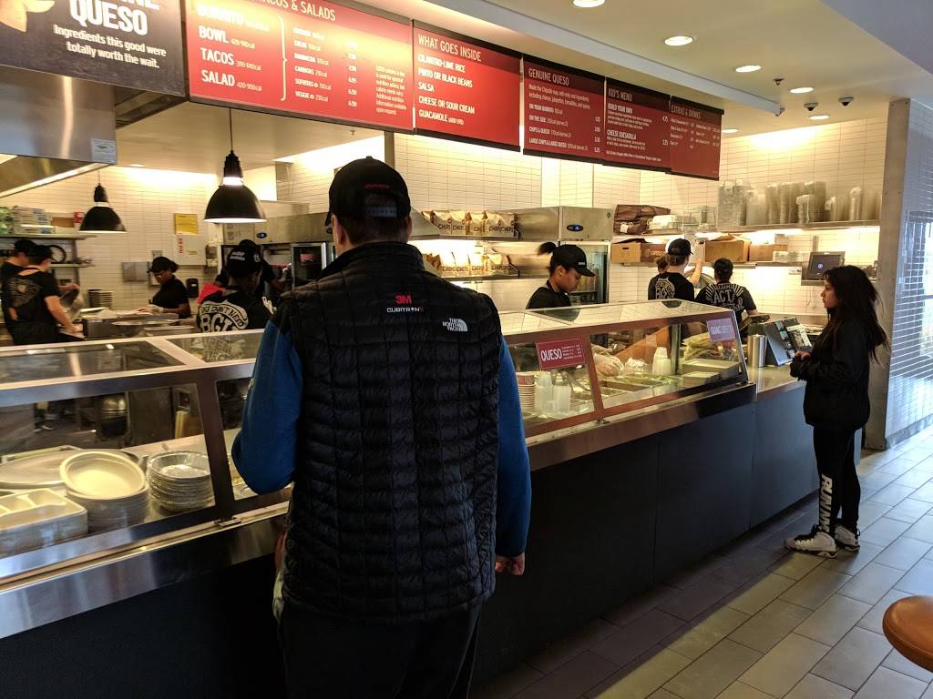 Chipotle Mexican Grill | restaurant | 7180 E Point Douglas Rd S Ste 300, Cottage Grove, MN 55016, USA | 6512024192 OR +1 651-202-4192