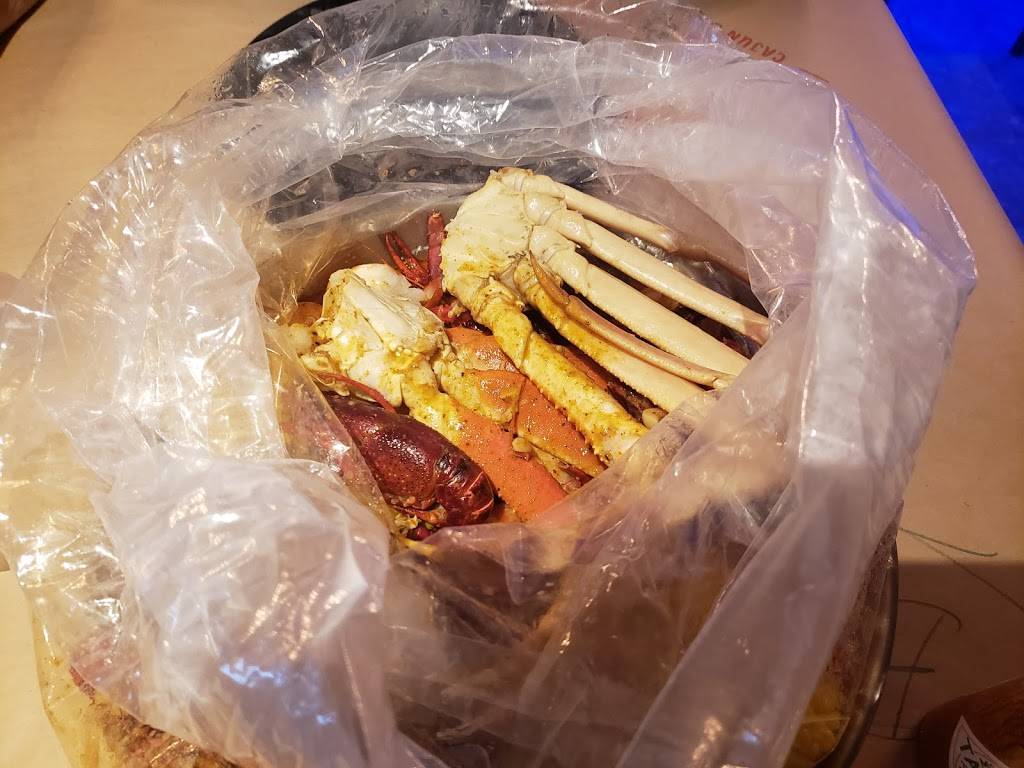 Hook & Reel Cajun Seafood and Bar | restaurant | 965 Jefferson Ave, Union, NJ 07083, USA | 9082588828 OR +1 908-258-8828