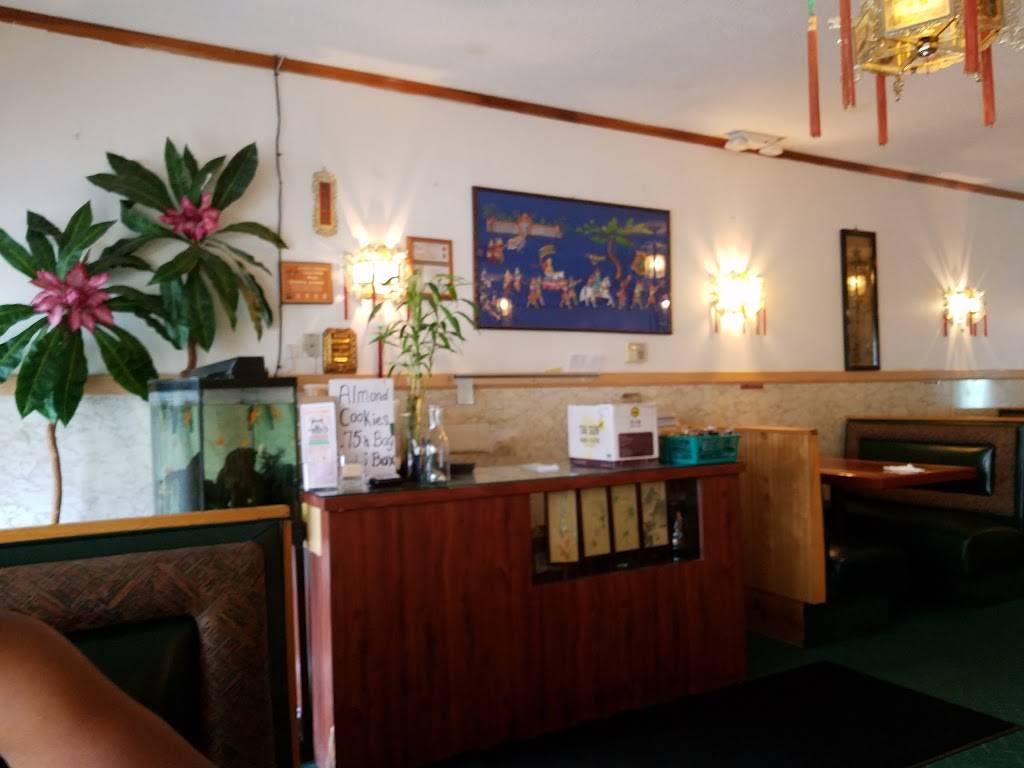 Jade Pagoda | restaurant | 10915 US-441, Belleview, FL 34420, USA | 3522458040 OR +1 352-245-8040