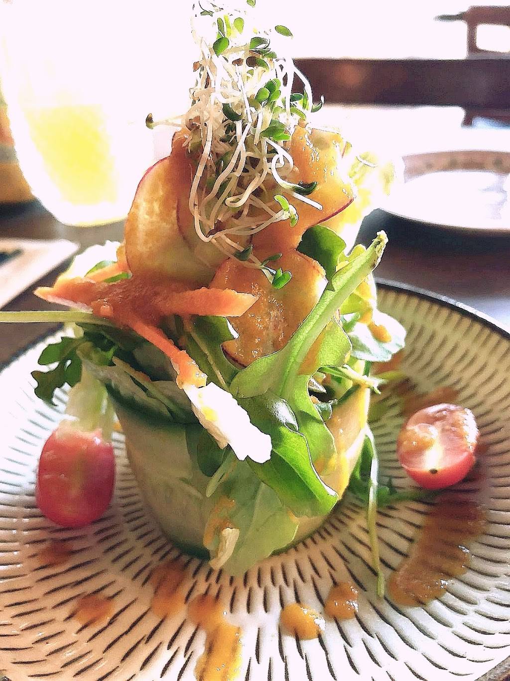 Shibui Eatery + Sushi Bar | restaurant | 600 Mt Pleasant Rd, Toronto, ON M4S 2M8, Canada | 4163221000 OR +1 416-322-1000