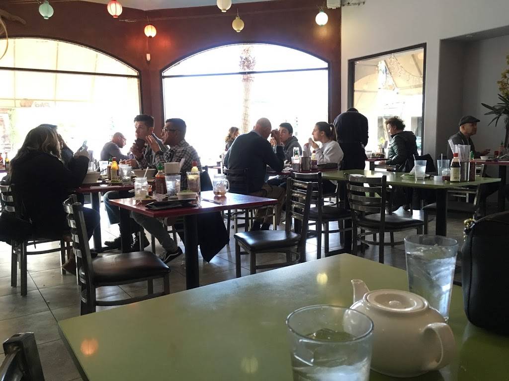 Fuzion Five | restaurant | 285 S Palm Canyon Dr, Palm Springs, CA 92262, USA | 7603226162 OR +1 760-322-6162