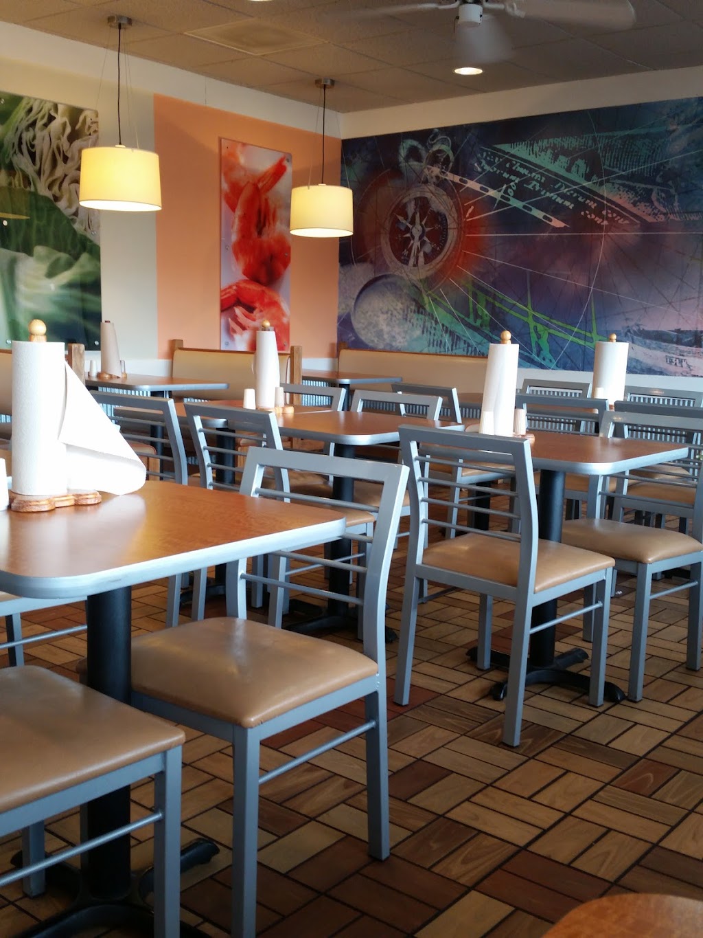 Captain Ds | restaurant | 1402 Preacher Roe Blvd, West Plains, MO 65775, USA | 4172572090 OR +1 417-257-2090