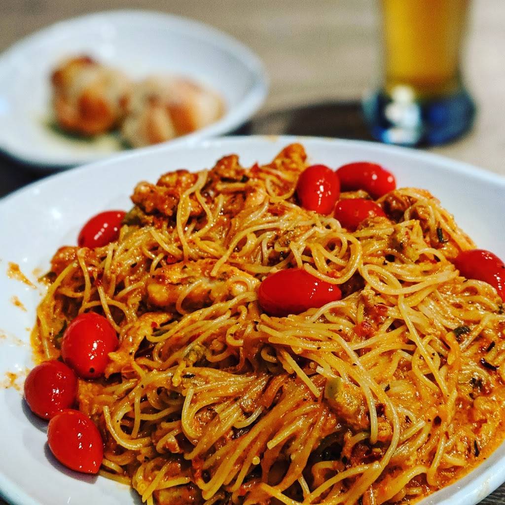 LAppetito Pizza & Deli | restaurant | 2542 Northbrooke Plaza Dr, Naples, FL 34119, USA | 2395927008 OR +1 239-592-7008