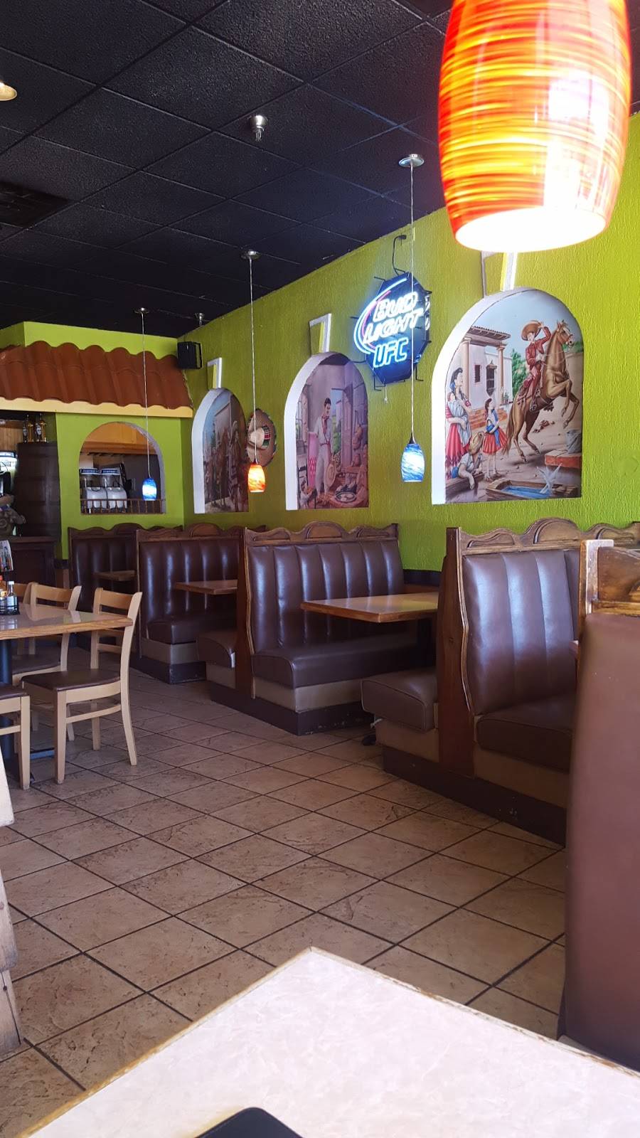 El Sombrero | restaurant | 601 S Enota Dr NE, Gainesville, GA 30501, USA | 7705339333 OR +1 770-533-9333