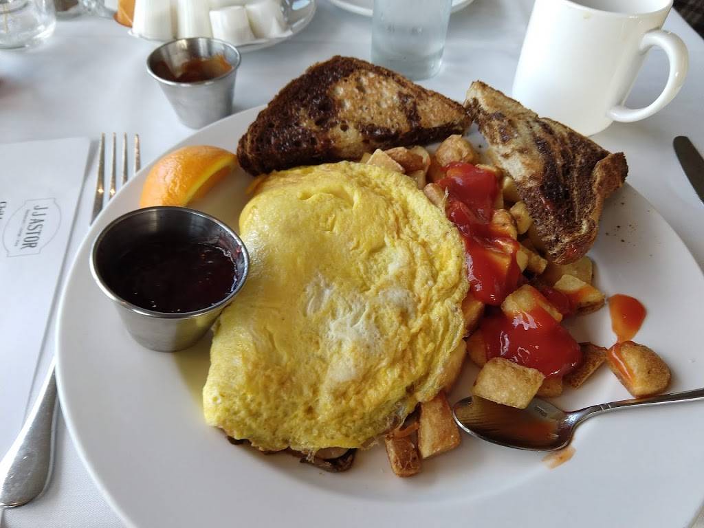 JJ Astor Restaurant and Lounge | restaurant | 505 W Superior St, Duluth, MN 55802, USA | 2187228439 OR +1 218-722-8439