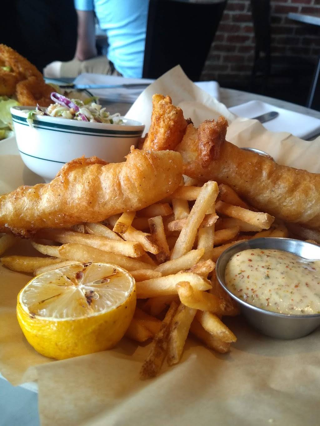 Daily Grill | restaurant | 347 Geary St, San Francisco, CA 94102, USA | 4156165000 OR +1 415-616-5000