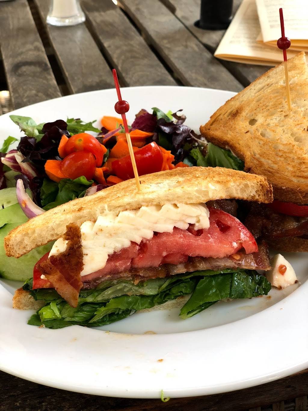 Park 121 | cafe | 23584 Arnold Dr, Sonoma, CA 95476, USA | 7079388579 OR +1 707-938-8579