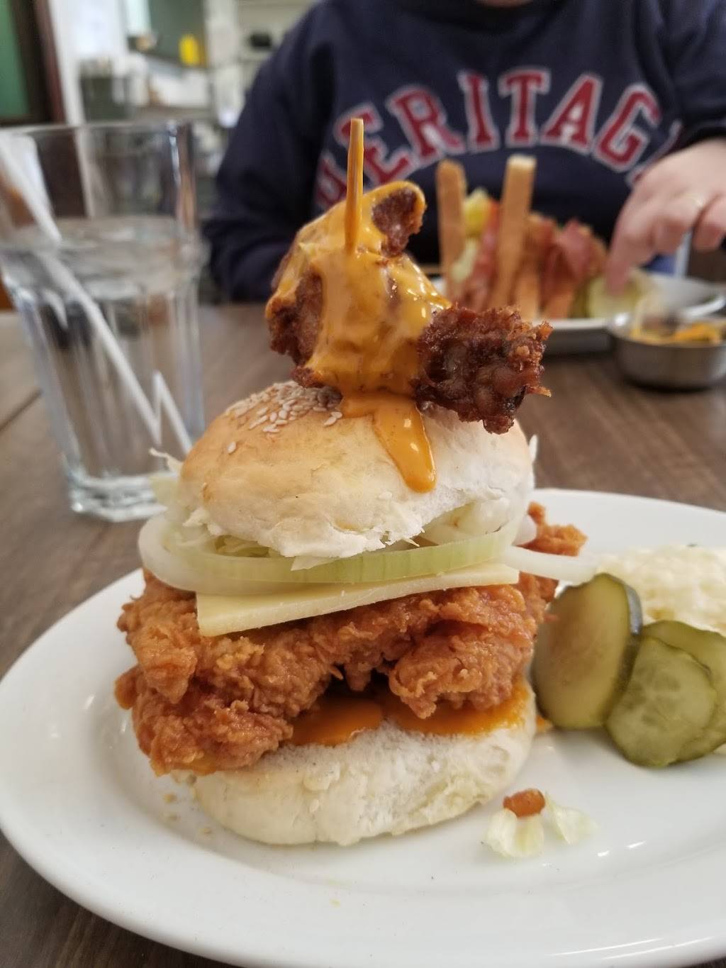 Harmony Lunch | restaurant | 90 King St N, Waterloo, ON N2J 2X4, Canada | 5198864721 OR +1 519-886-4721