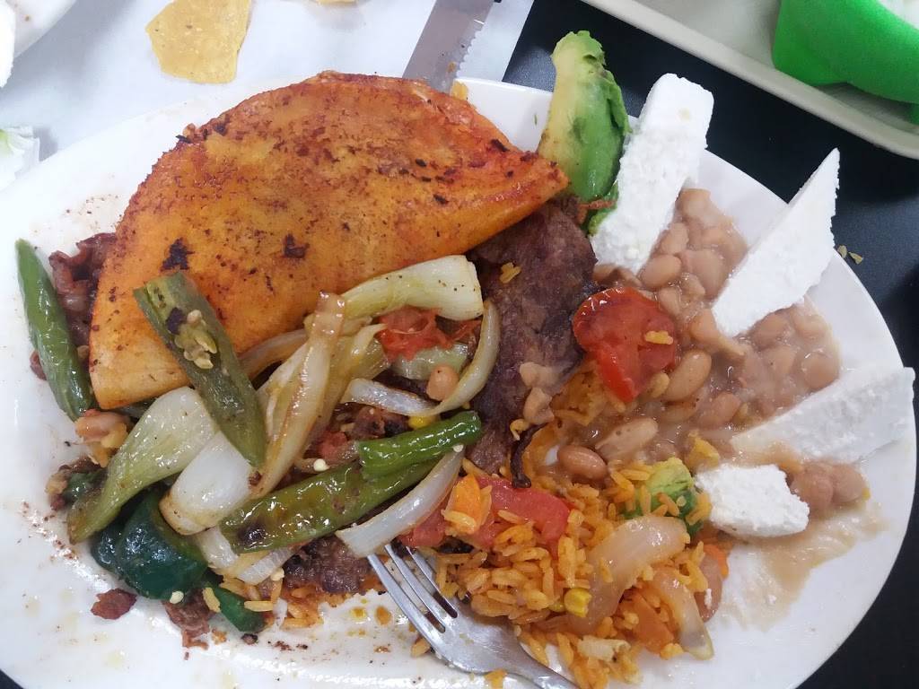 La Lupita Mexican Store and Restaurant #3 | restaurant | 2026 Mulberry St, Loudon, TN 37774, USA | 8654585090 OR +1 865-458-5090