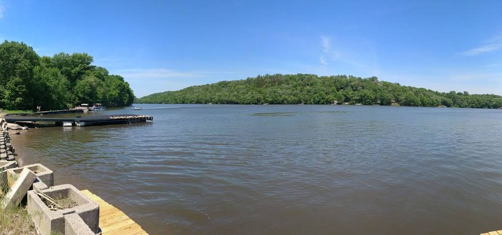 Fishermans Inn | restaurant | 8 Fisherman Dr NW, Oronoco, MN 55960, USA | 5073674567 OR +1 507-367-4567