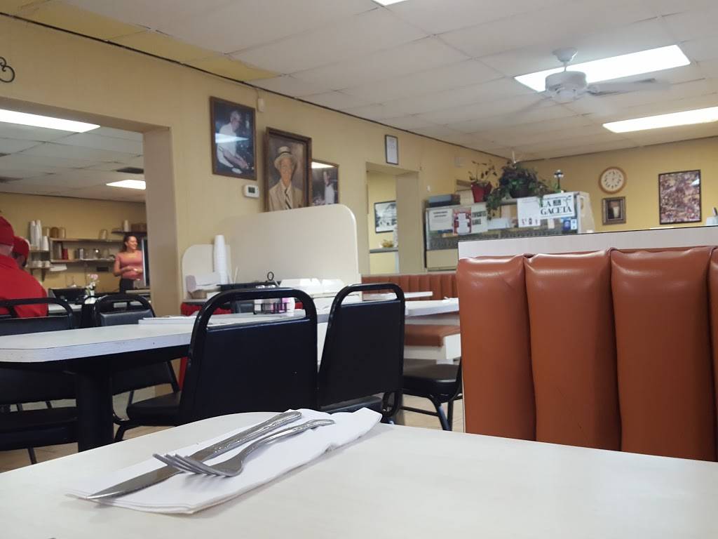 Tonys Ybor Restaurant | restaurant | 2001 N 22nd St, Tampa, FL 33605, USA | 8132477283 OR +1 813-247-7283