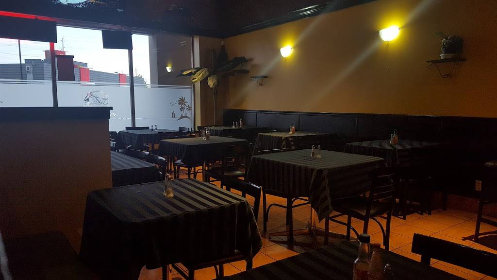 Vineyard Jamaican Restaurant | restaurant | 12612 Hwy 50, Bolton, ON L7E 1T6, Canada | 9055335511 OR +1 905-533-5511