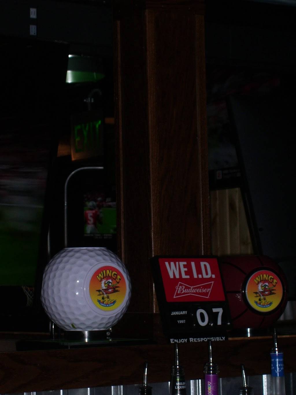 Wings Etc. | restaurant | 309 N Wayne St, Angola, IN 46703, USA | 2606659464 OR +1 260-665-9464