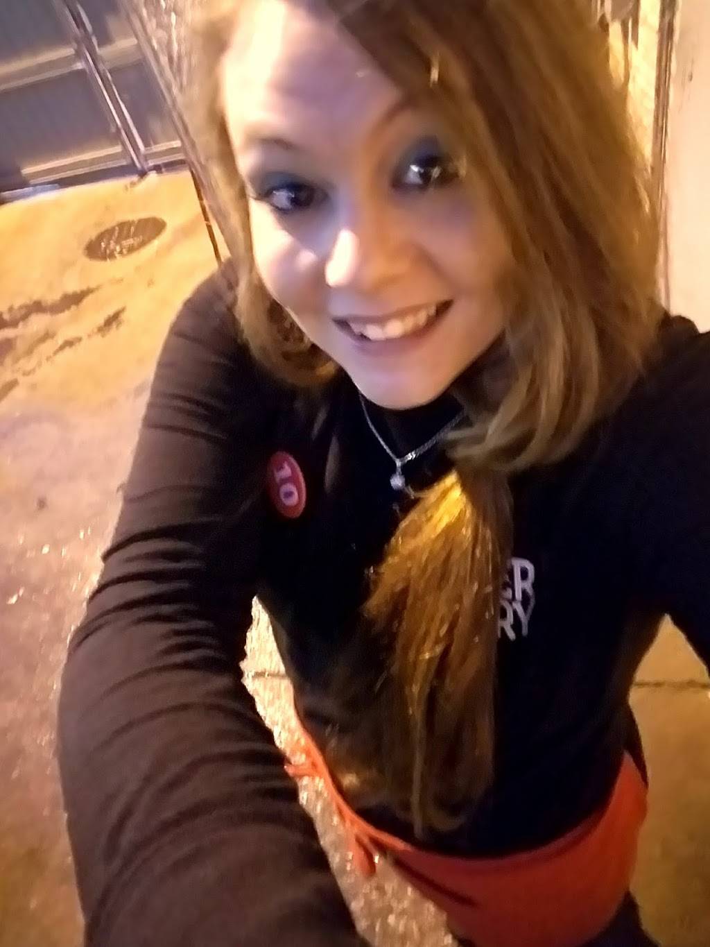 Burger Theory - Holiday Inn Bloomington | restaurant | 1710 N Kinser Pike, Bloomington, IN 47404, USA | 8123343252 OR +1 812-334-3252