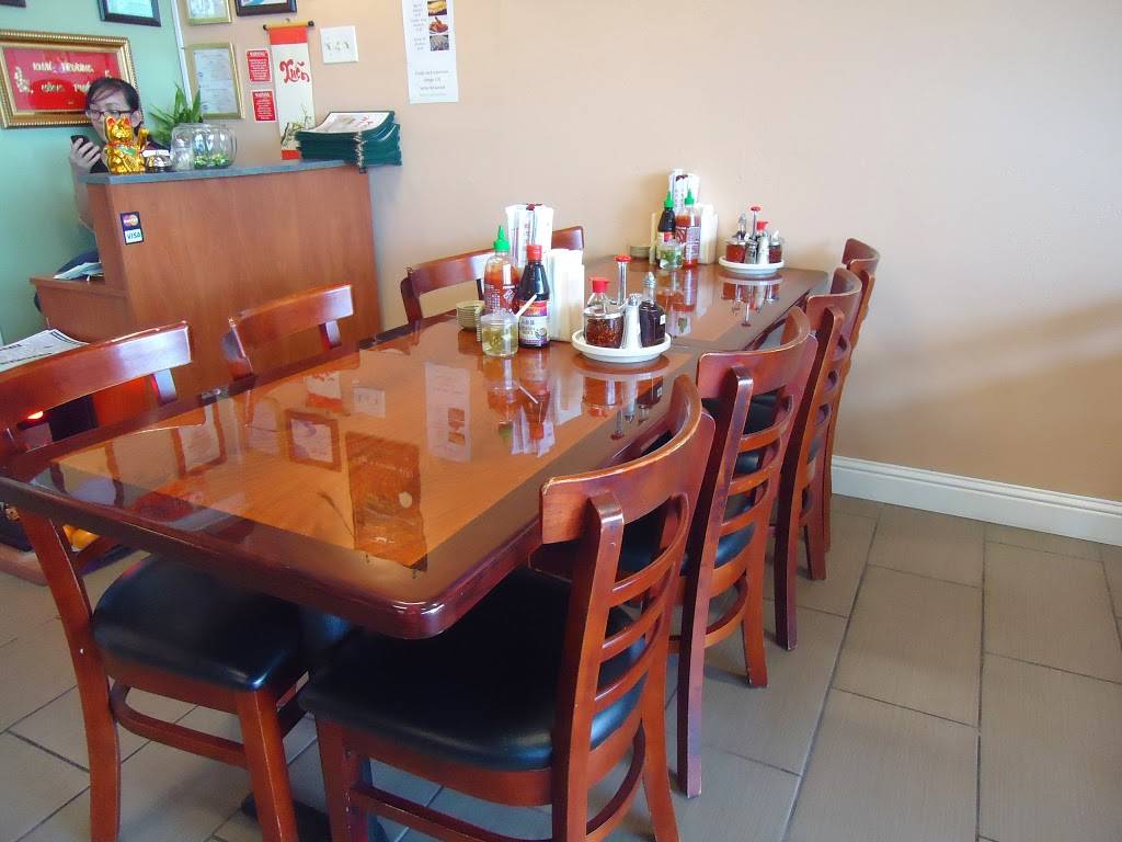 Pho Minh Long Restaurant | restaurant | 1886 W 11th St, Tracy, CA 95376, USA | 2098330399 OR +1 209-833-0399