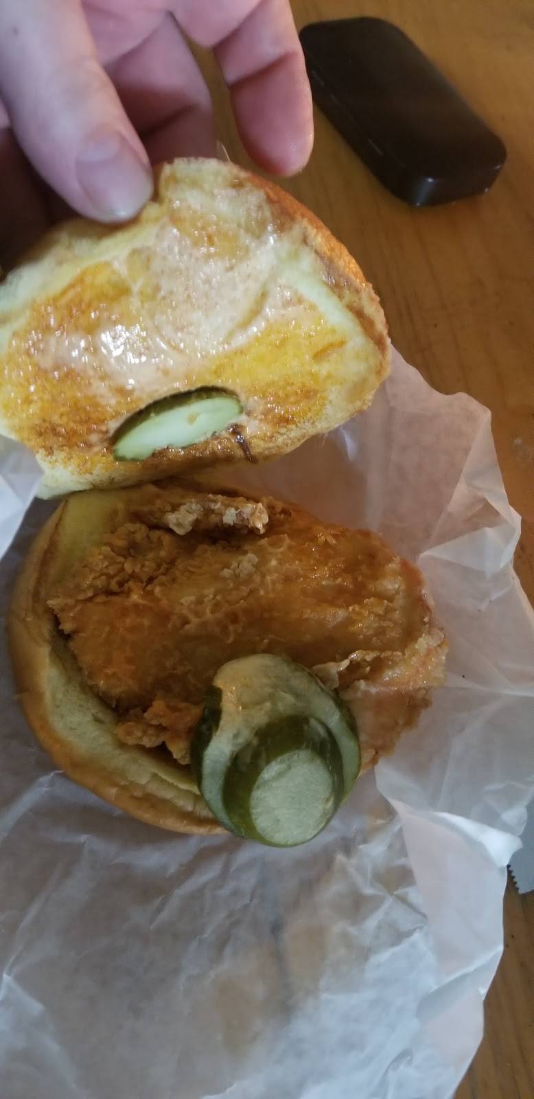 Popeyes Louisiana Kitchen | restaurant | 9255 Lyndale Ave S, Bloomington, MN 55420, USA | 9524176540 OR +1 952-417-6540