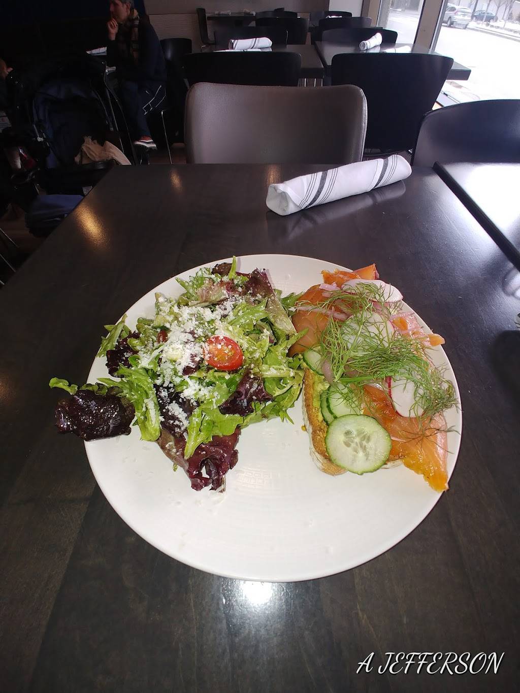 The Kitchen Counter | restaurant | 231-239 Pearl St NW, Grand Rapids, MI 49503, USA | 6167766428 OR +1 616-776-6428