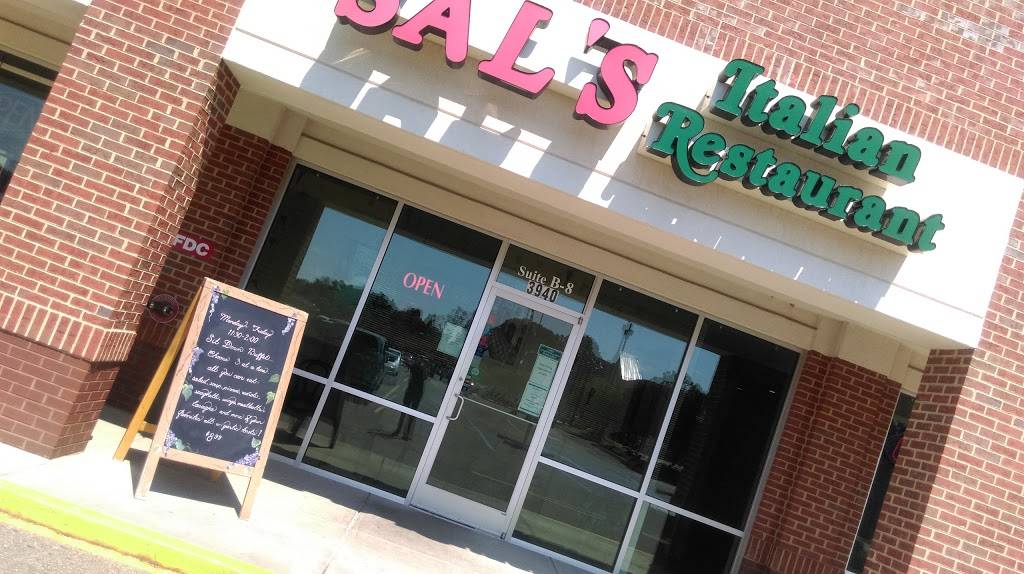 Sals Italian Restaurant | restaurant | 3940 Valley Gateway Blvd b8, Roanoke, VA 24012, USA | 5409047767 OR +1 540-904-7767