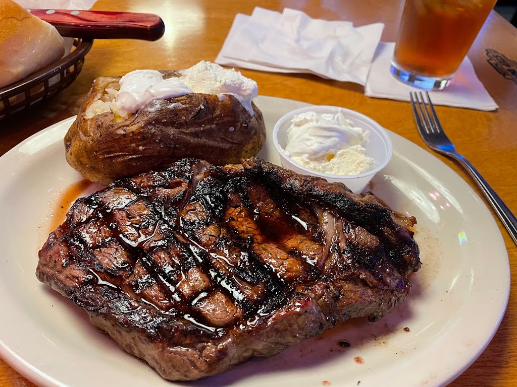 Texas Roadhouse | restaurant | 6645 US-90, Milton, FL 32570, USA | 8506233050 OR +1 850-623-3050