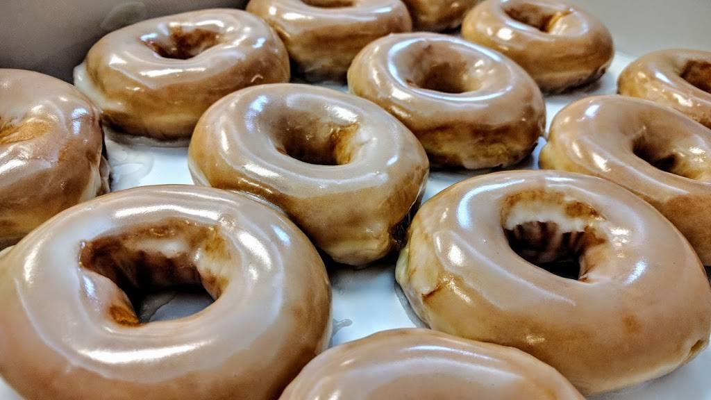 Krispy Kreme | bakery | 32999 S Dixie Hwy, Florida City, FL 33034, USA | 3052450595 OR +1 305-245-0595