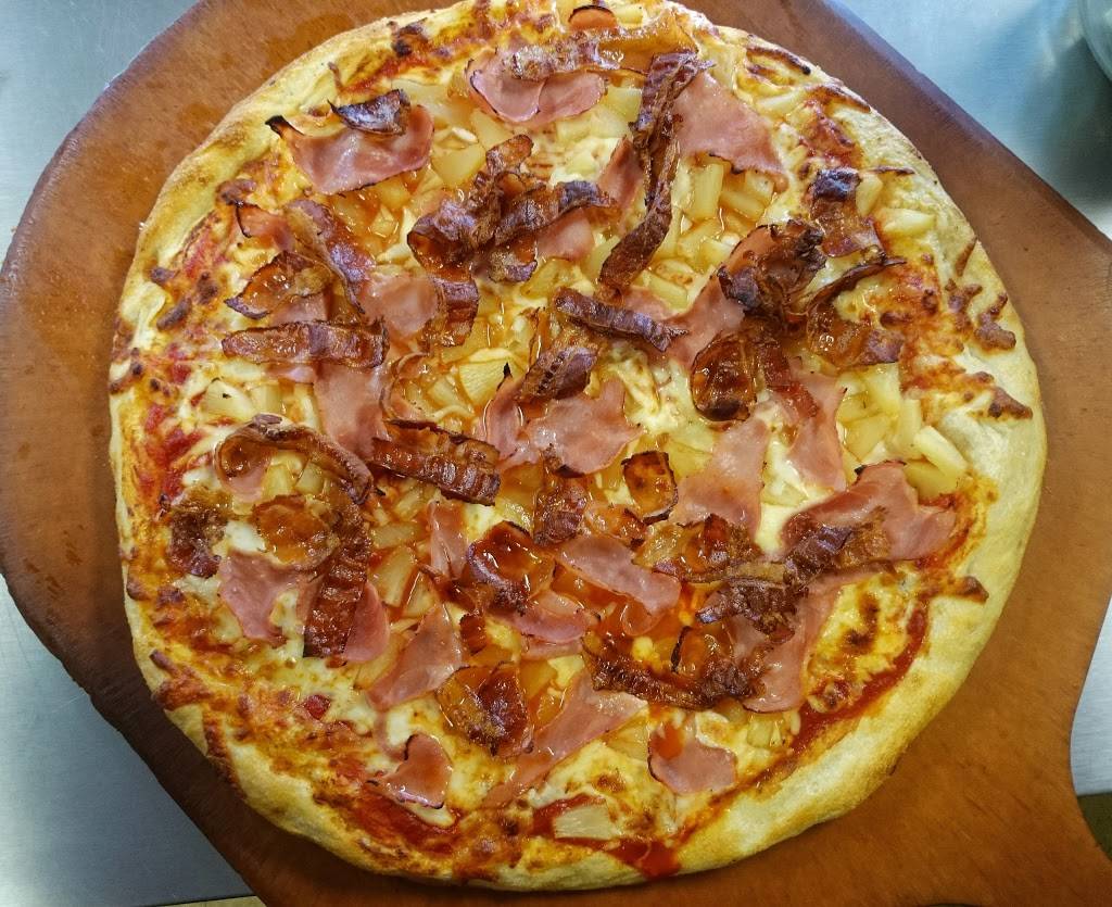 Hometown Pizza & Subs | restaurant | 620 Killingly St, Johnston, RI 02919, USA | 4014900605 OR +1 401-490-0605