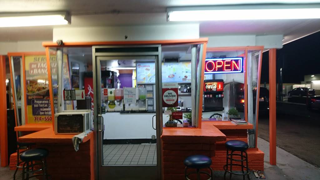 Taqueria El Gordito | restaurant | 415 N Grand Ave, Santa Ana, CA 92701, USA | 7145504686 OR +1 714-550-4686