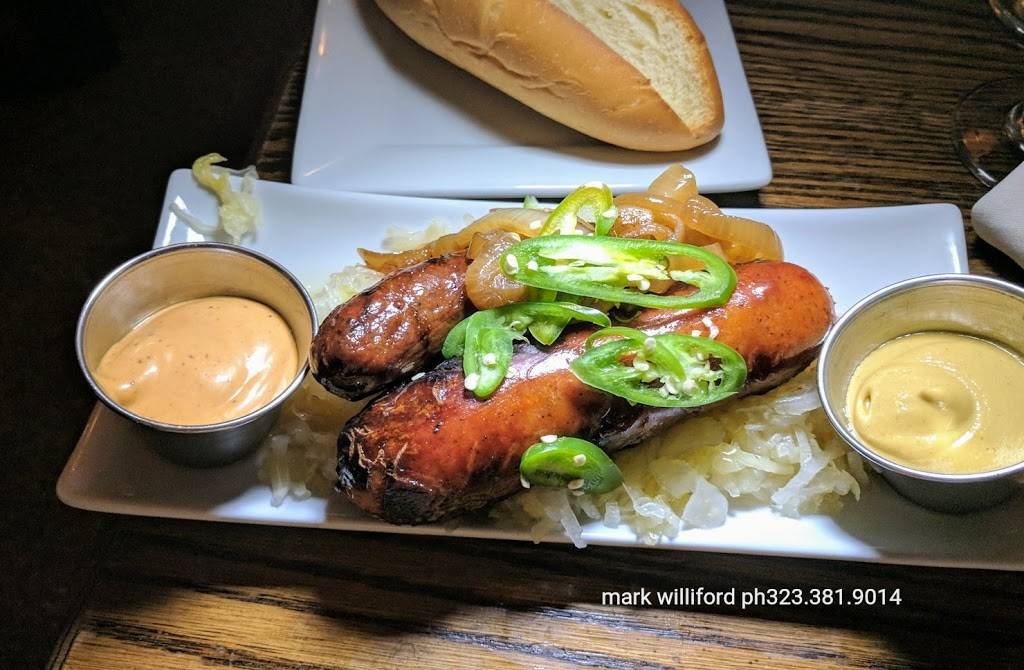 Blue Palms Brewhouse | restaurant | 6124 Hollywood Blvd, Los Angeles, CA 90028, USA | 3234642337 OR +1 323-464-2337