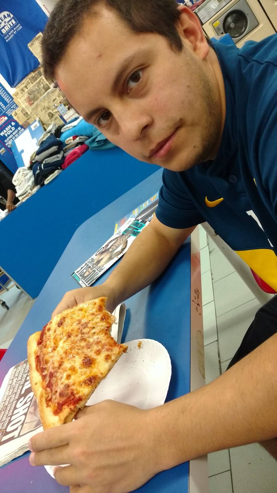 Tonys Pizzeria | restaurant | 1622 Ralph Ave, Brooklyn, NY 11236, USA | 7184449651 OR +1 718-444-9651