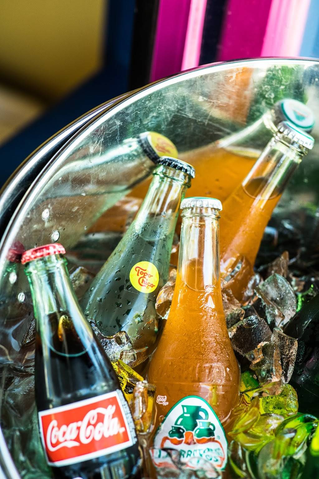 Square One Tacos | restaurant | 4850 Fountain Ave, Los Angeles, CA 90029, USA | 3235226645 OR +1 323-522-6645