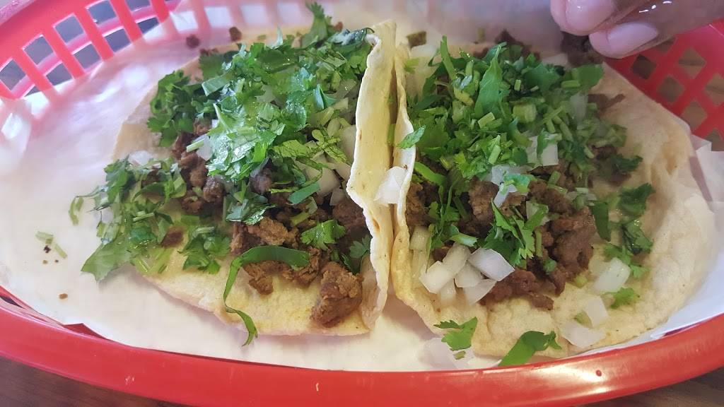 El Toro Taqueria | restaurant | 630 E Florida Ave, Hemet, CA 92543, USA | 9513922493 OR +1 951-392-2493